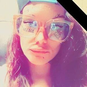 Meet your Posher, Kayla brooke